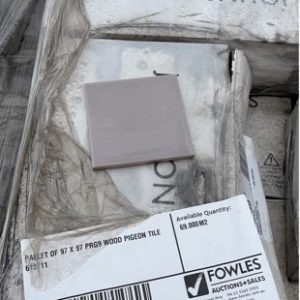 PALLET OF 97 X 97 PRG9 WOOD PIGEON TILE 612711, APPROX 69M2