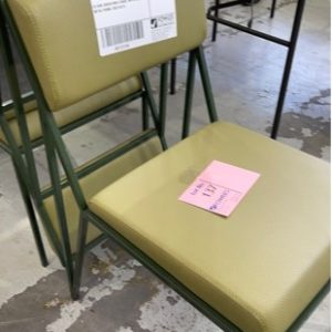 EX HIRE GREEN VINYL CHAIR WITH GREEN METAL FRAME SOLD AS IS