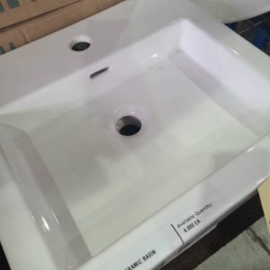 EX DISPLAY CLASSIC CERAMIC BASIN SOLD AS IS PALLET 3
