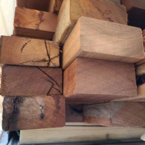 70X35 FEATURE GRADE SPOTTED GUM