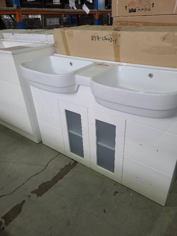 NEW 1200MM DOUBLE BOWL VANITY WITH GLASS DOORS WITH WHITE CERAMIC TOP P892-1200G 2 BOXES ON PICK UP