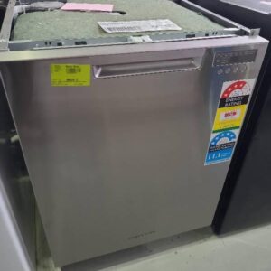 EX DISPLAY FISHER & PAYKEL DW6OUC6X 600MM DISHWASHER WITH 12 MONTH WARRANTY