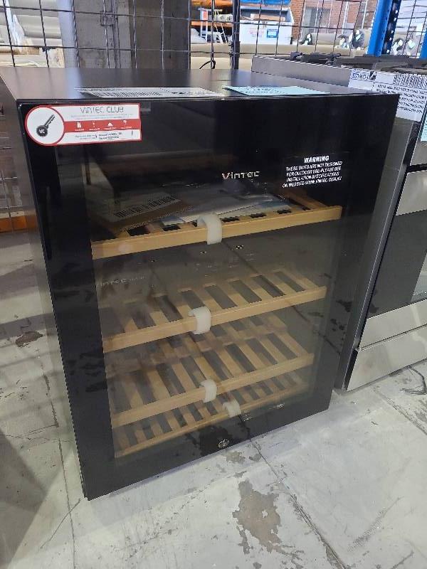 VINTEC V40SG2EBK WINE CELLAR 40 BOTTLE WINE FRIDGE DUAL ZONE RRP 1799 12 MONTH WARRANTY Fowles Auction Sales