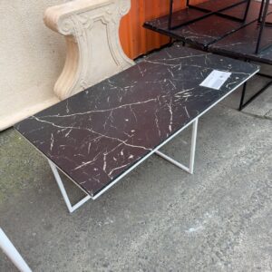 EX HIRE BLACK FAUX STONE TOP OUTDOOR COFFEE TABLE WITH WHITE METAL FRAME SOLD AS IS