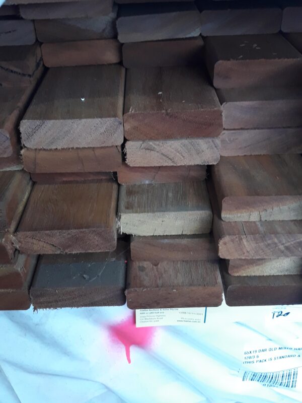 65X19 DAR QLD MIXED HARDWOOD SCREENING- 120/3.6 (THIS PACK IS STANDARD & BETTER GRADE)