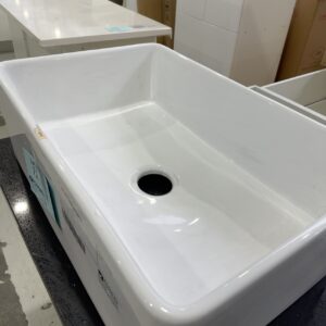 NEW WHITE FARMHOUSE SINK K03