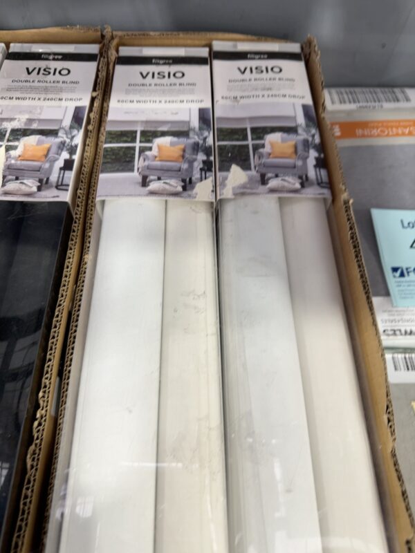 NEW WHITE VISIO DOUBLE ROLLER BLIND 2400MM X 2400MM