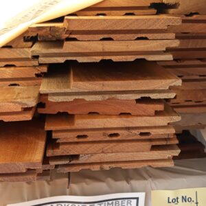 125X19 FEATURE GRADE SPOTTED GUM SHIPLAP CLADDING- (PACK CONSISTS OF RANDOM SHORT LENGTHS)