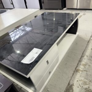 NEW HIGH GLOSS WHITE COFFEE TABLE