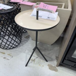 EX HIRE SIDE TABLE, SOLD AS IS