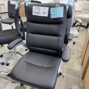 SAMPLE - BLACK PU & GREY FABRIC EXECUTIVE OFFICE CHAIR WITH EXTRA BACKREST CUSHIONING,HEIGHT ADJUSTABLE, CHROME BASE, CHAIR TILT, FLIP UP ARMS, WEIGHT CAPACITY 150KG RETAIL $259