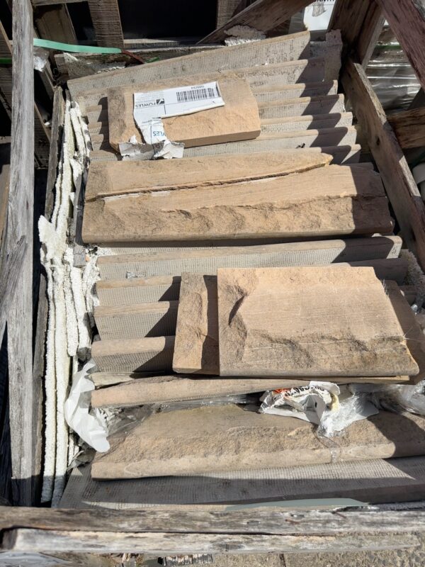 PALLET OF SANDSTONE ROCKFACE TILES