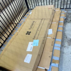 PALLET OF ASSORTED SHOWER SCREENS, SOLD AS IS