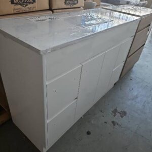 EX SHOWROOM ROCKY WHITE1200MM CABINET WITH CATO STONE TOP & UNDERMOUNT BASIN, CA12-1200-ST26 RRP$1617
