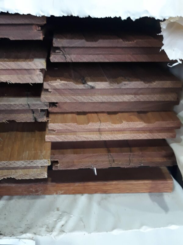 130X19 FEATURE GRADE SPOTTED GUM FLOORING