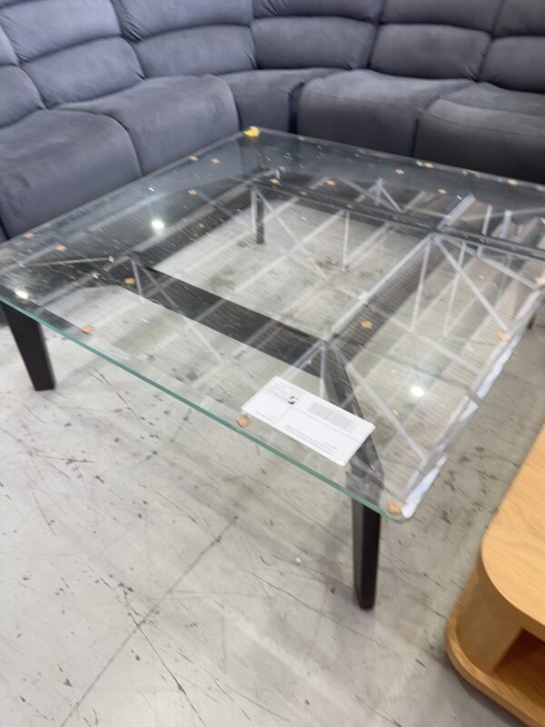 BRAND NEW WALNUT TIMBER COFFEE TABLE WITH LARGE GLASS TOP, 1000MM X 1000MM SOLD AS IS