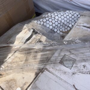 PALLET OF ROUND MOSAIC TILES