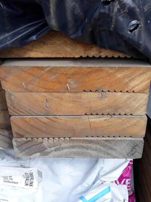 240X45 H3 F7 TREATED PINE STAIR TREADS-21/1.5 (THIS PACK IS AGED STOCK AND SOLD AS IS)