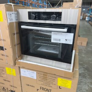 NEW TECHNIKA 600MM ELECTRIC OVEN, 6 FUNCTIONS MODEL TO66PSS-5, WITH 12 MONTH WARRANTY
