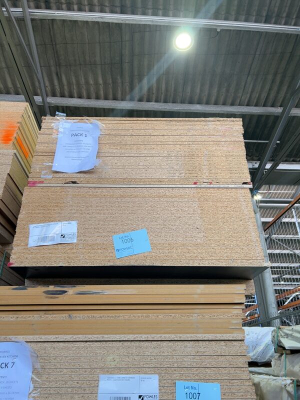 1820X1050X16-18MM LAMINATED CHIPBOARD SHEETS- (GREY/OAK COLORS)