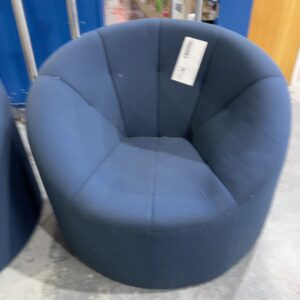 EX HIRE - BLUE ROUND CHAIR, SOLD AS IS