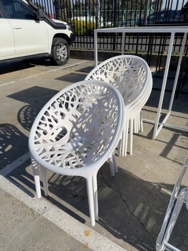 EX STAGING FURNITURE - WHITE ACRYLIC CHAIR, SOLD AS IS