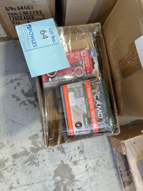BOX WITH 1 X BOX OF DECKING SCREWS & EYE BOLTS SOLD AS IS