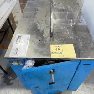 SECONDHAND STRAPPING MACHINE, SOLD AS IS, NO WARRANTY
