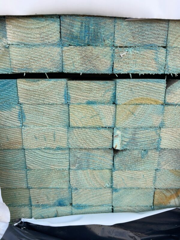 70X35 T2 MGP10 PINE-160/2.635 (THIS PACK IS AGED STOCK AND MAY CONTAIN MOULD. SOLD AS IS)