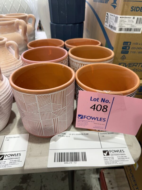 EX STAGING - LOT OF 6 ASSORTED PLANT POTS,SOLD AS IS