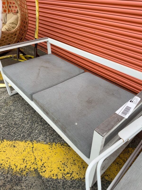 EX STAGING - OUTDOOR BENCH SEAT SOLD AS IS