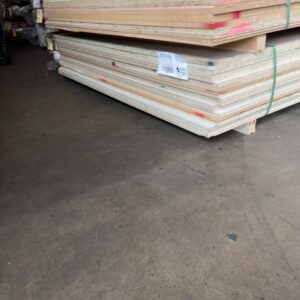 3600X1800 HMR PARTICLEBOARD SHEETS-(MOST SHEETS HAVE LAMINATE FINISH ON THEM IN VARIOUS COLOURS)