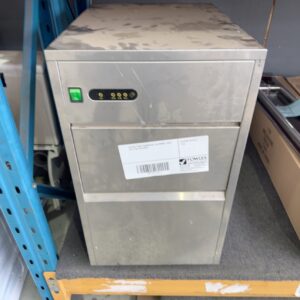 SECOND HAND COMMERCIAL ICE MAKER, SOLD AS IS, NO WARRANTY