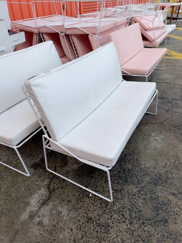 EX HIRE WHITE PU & WHITE METAL FRAME OUTDOOR SOFA, SOLD AS IS