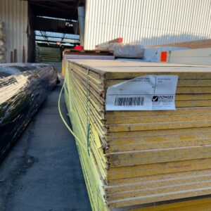 3600X800X19MM DAMAGED YELLOW TONGUE PARTICLEBOARD FLOORING SHEETS. SOLD AS IS