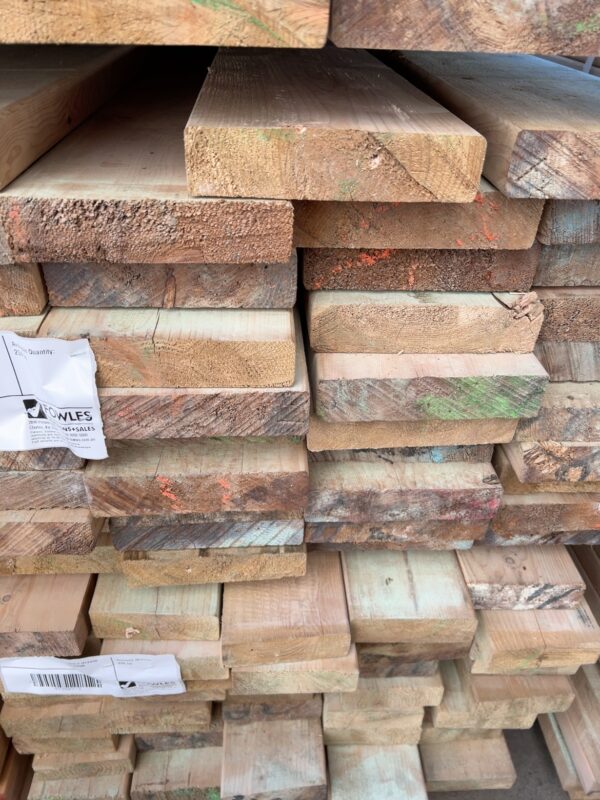 190X45 MGP10 TREATED PINE-39/6.0 (PLEASE NOTE SIZE OF TIMBER MAY VARY FROM DESCRIPTION)