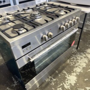 EX DISPLAY EURO 900MM FREESTANDING OVEN, EV900DPSX, DUAL FUEL, 9 COOKING FUNCTION,S, 5 BURNER GAS COOKTOP, ELECTRIC OVEN,  3 MONTH WARRANTY