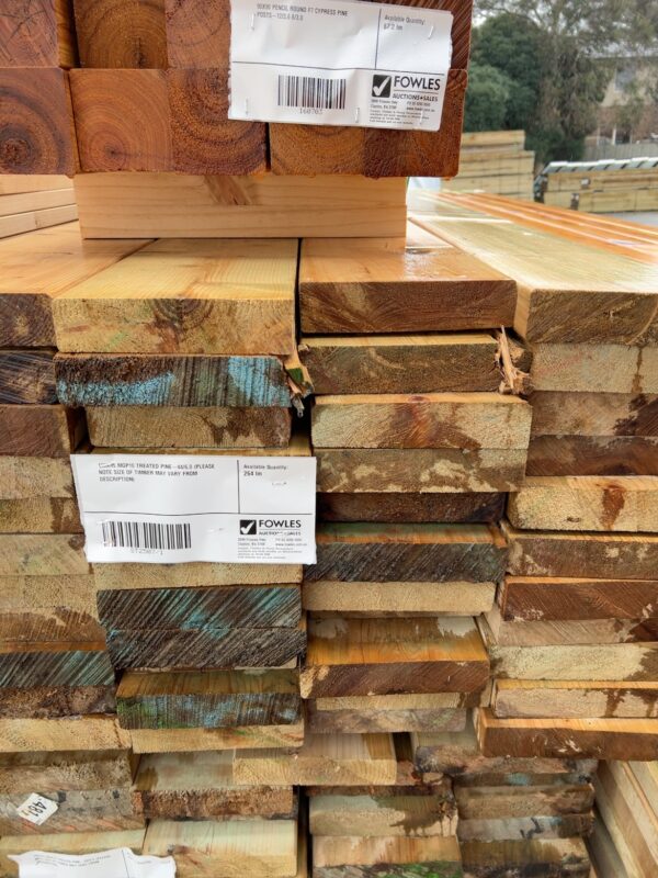 190X45 MGP10 TREATED PINE-44/6.0 (PLEASE NOTE SIZE OF TIMBER MAY VARY FROM DESCRIPTION)