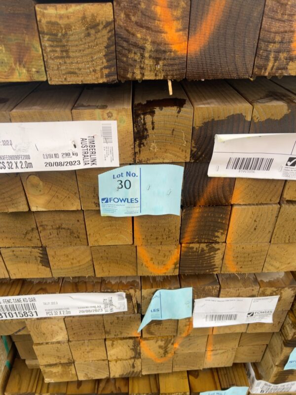 90X90 TAN E TREATED PINE POSTS-32/2.0