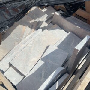 PALLET OF MIX PAVERS/POOL COPING/STAIR TREADS