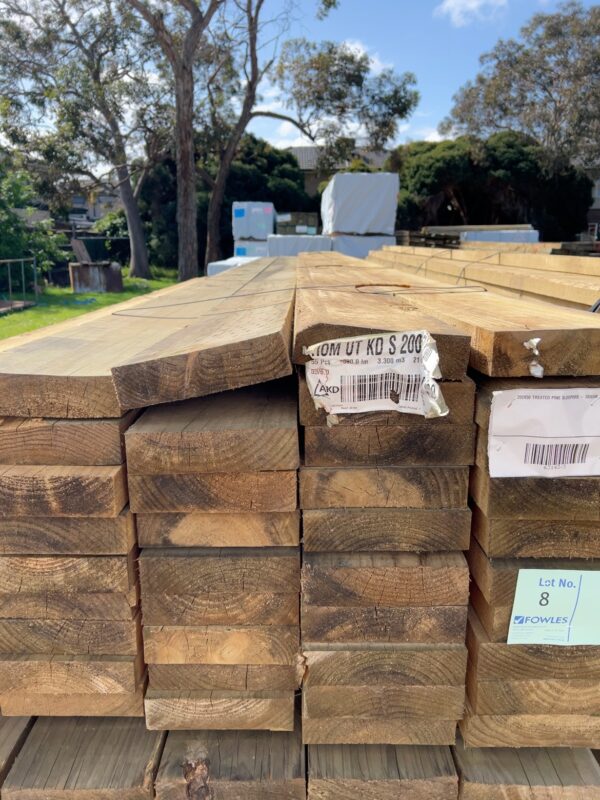 200X50 TREATED PINE SLEEPERS - 38X6M