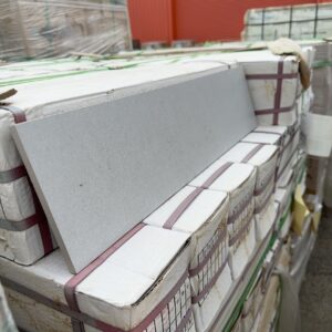 PALLET OF MATTE GREY TILE 600MM X 150MM, #1