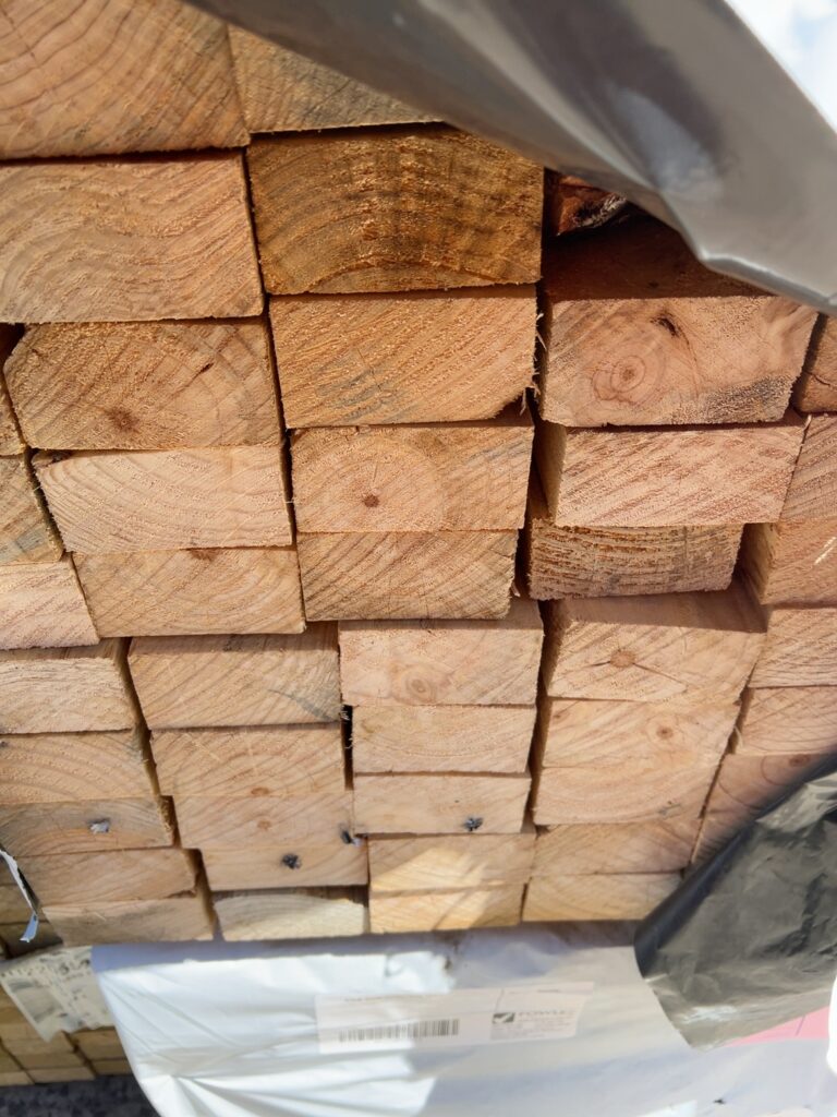 97X48 SAWN EXPORT PINE 70/4.2