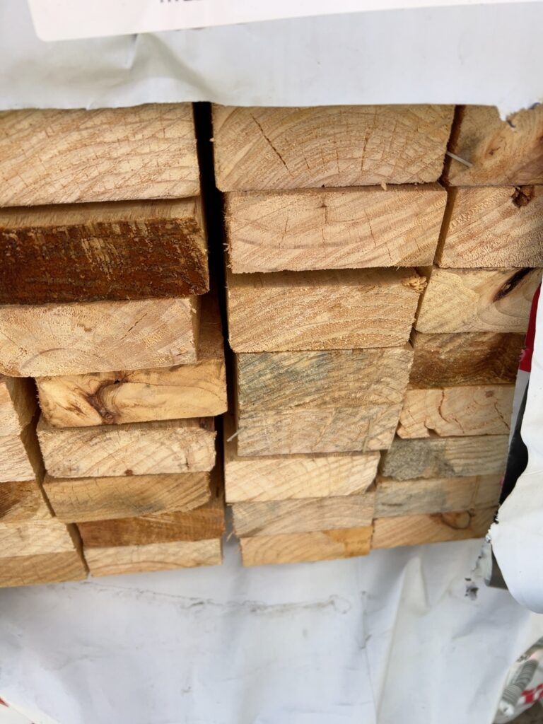 97X38 SAWN PINE 84/4.2