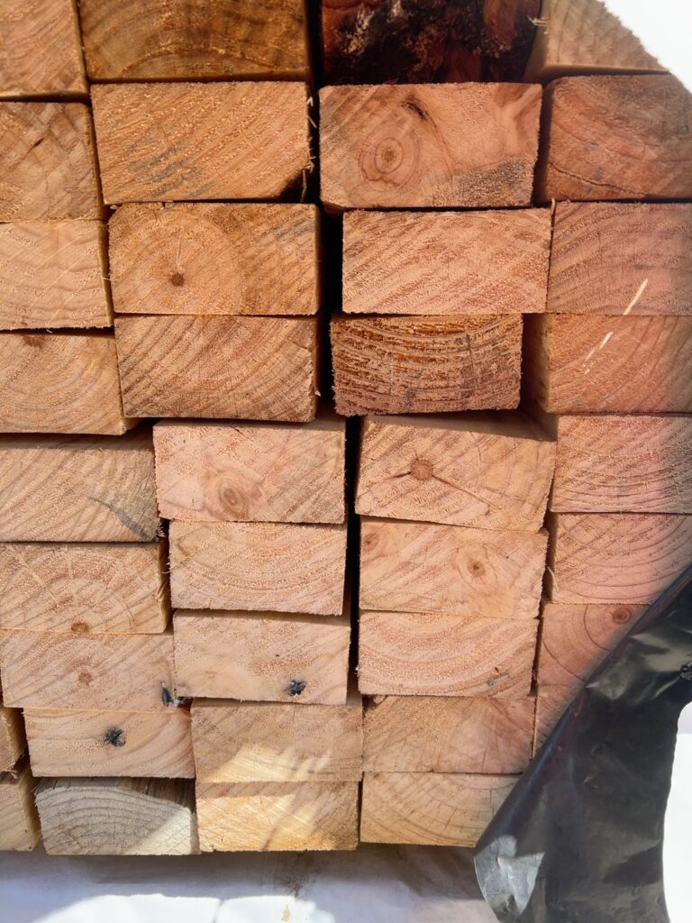 97X48 SAWN EXPORT PINE 70/4.2