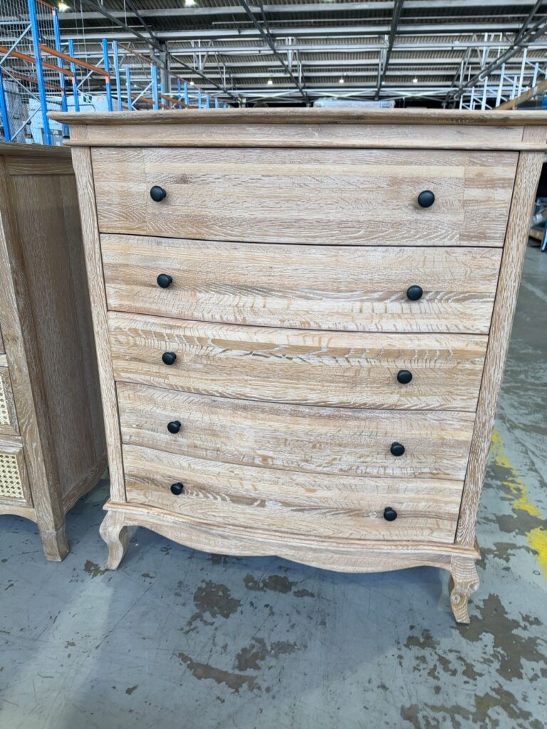 BRAND NEW PROVINCIAL TALLBOY, EUROPEAN WHITE OAK TIMBER, HAND BRUSHED FINISH WITH 5 DRAWERS, RRP$1599 AU0751