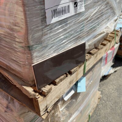 PALLET OF GLOSS BROWN TILE 100MM X 300MM, #5