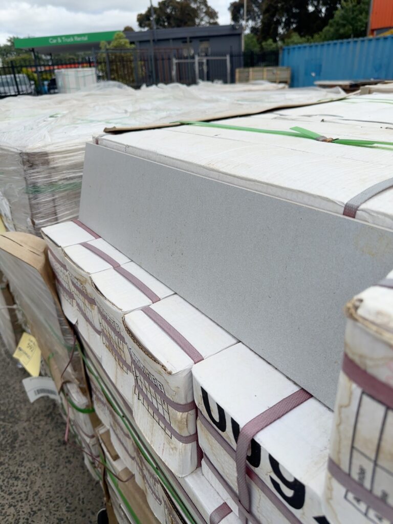 PALLET OF MATTE GREY TILE 600MM X 150MM, #1