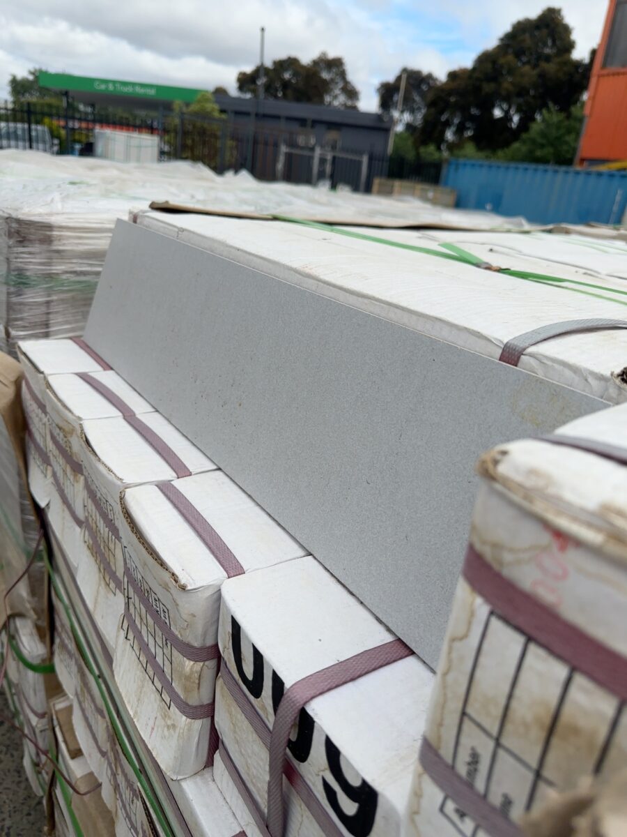 PALLET OF MATTE GREY TILE 600MM X 150MM, #1