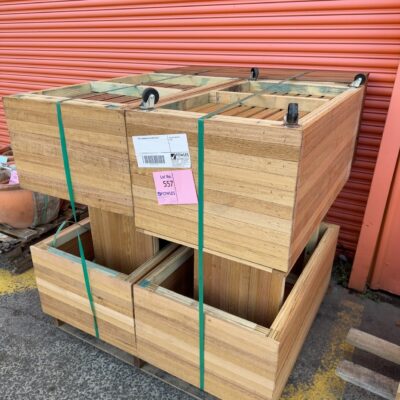 NEW TASMANIAN OAK PLANTER BOXES